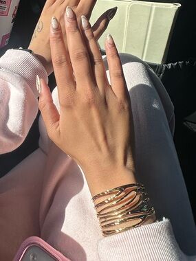 Halara Fit gold Bangle